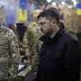 General Oleksandr Syrskyi und Wolodymyr Selenskyj 