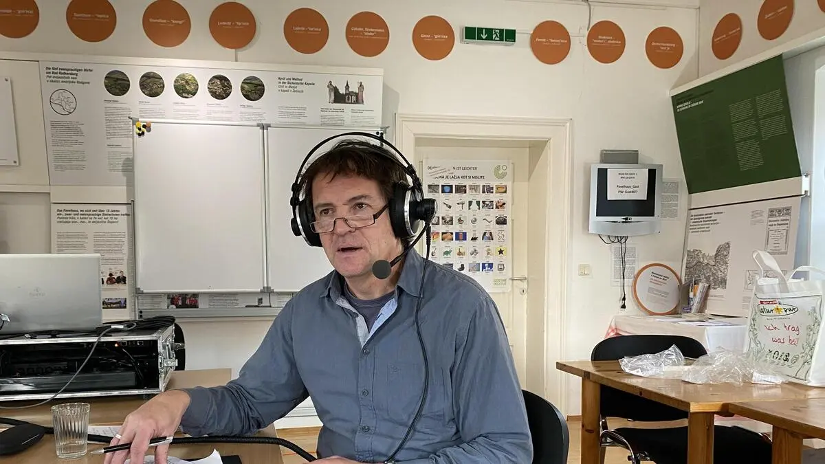 117 Gäste und 117 Lebens-Geschichten habe er bereits vor dem Mikrofon gehabt, blickt Christian Neuhold zurück auf zehn Jahre „Zu Gast in Downtown Bad Radkersburg“