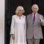 König Charles mit seiner Frau Camilla