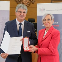 Franz Boschitz und Bundesministerin Anna Sporrer (von links) 