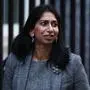 Britain's Home Secretary Suella Braverman arrives for the weekly cabinet meeting at 10 Downing Street in London on October 18, 2022. - Embattled UK Prime Minister Liz Truss apologised for going "too far too fast" with reforms that triggered economic turmoil, but vowed to remain leader despite a series of humiliating climbdowns. (Photo by ADRIAN DENNIS / AFP)