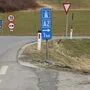 Im Kreuzungsbereich der Packer Straße mit der Höhenbergener Straße nahe der A2-Anschlussstelle Völkermarkt-West wird eine Verkehrsinsel errichtet