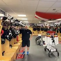 Uwe Moser arbeitet seit 2014 als Equipment Manager, seit 2018 beim ÖEHV