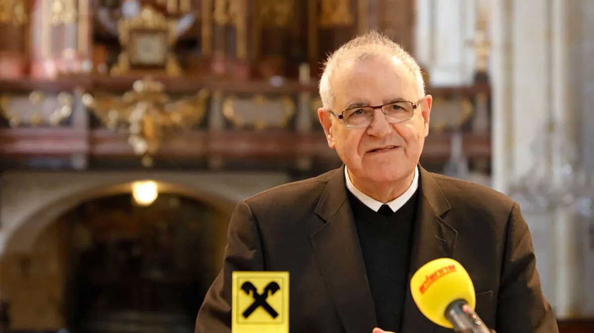 Dompfarrer Heinrich Schnuderl bittet um Spenden für die Renovierung des Grazer Doms