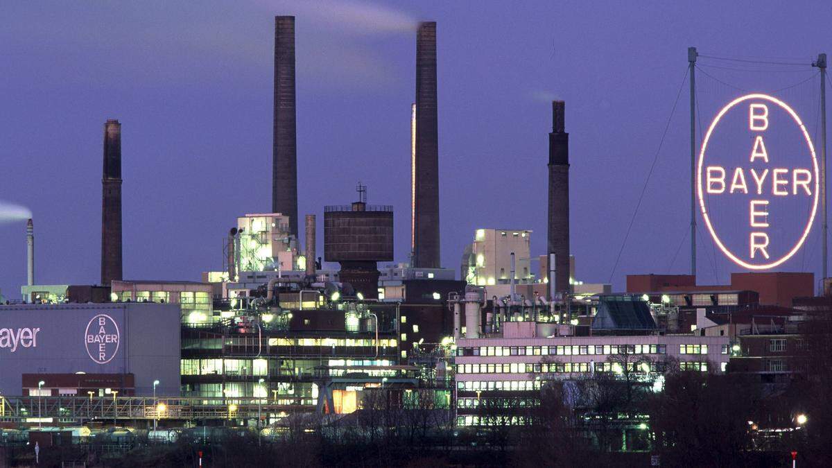 Headquarter der Bayer AG in Leverkusen 