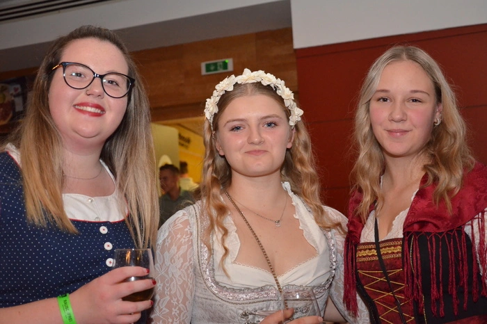 Bitte klicken Sie sich durch die Galerie...