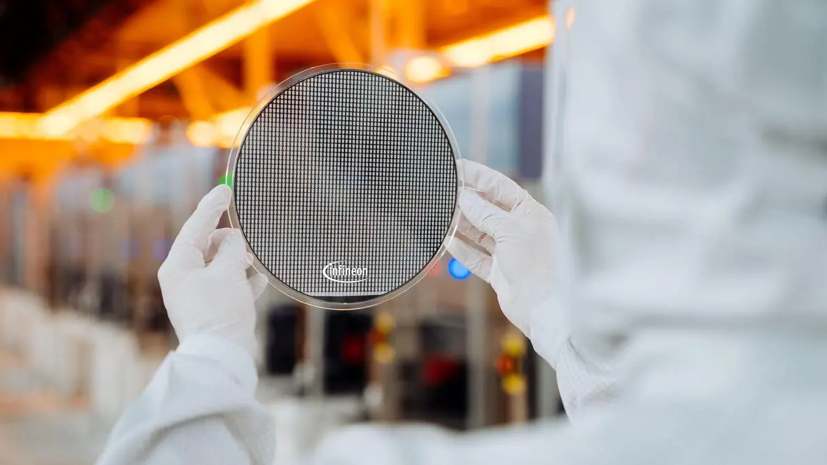 Bereits im ersten Quartal werden die ersten Produkte, die auf der neuen 200-mm-SiC-Technologie basieren, an Kunden ausgeliefert