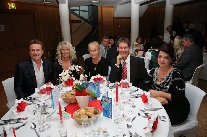 Klicken Sie sich durch weitere Impressionen der Strauss Gala 2018 im Congress Leoben!