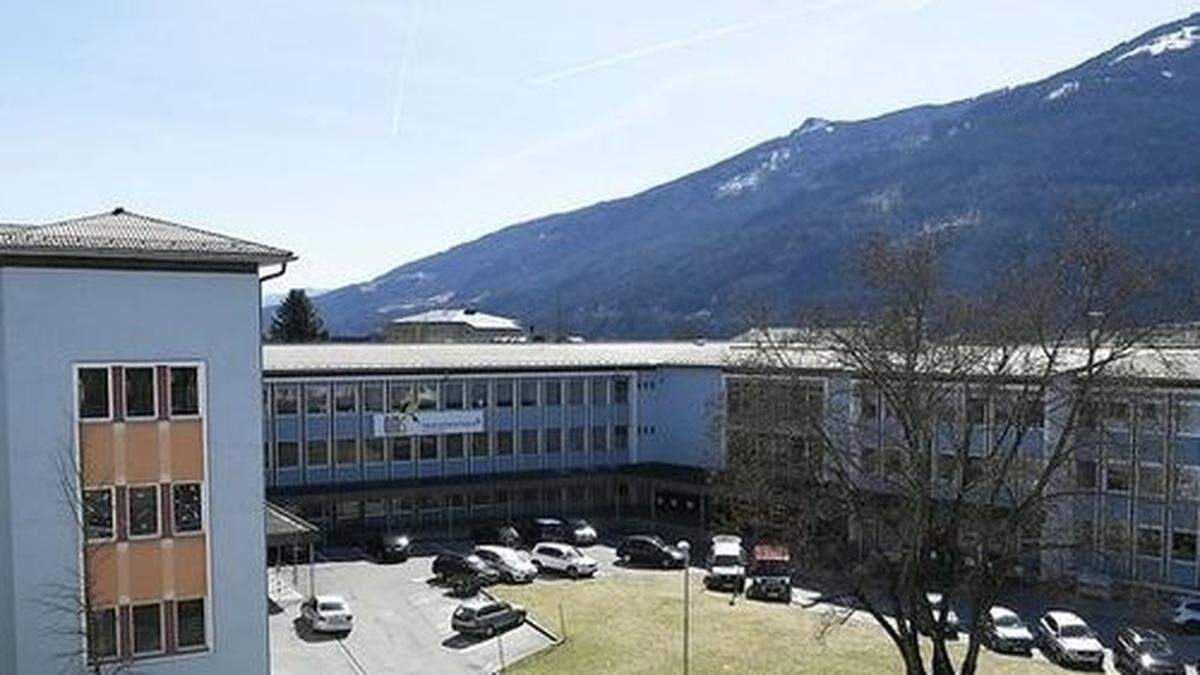 Das Fritz-Strobl-Schulzentrum liegt auf Platz 1 im Kärnten-Ranking der Ö3-Wundertüten-Challenge