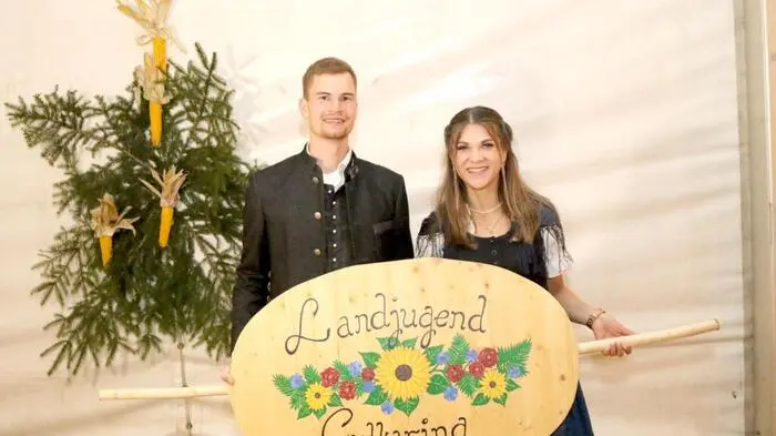 Grund zum Feiern hatte am Wochenende die Landjugend (LJ) Guttaring unter Obmann Johannes Pichler und Leiterin Sandra Ratheiser (Foto). Und das gleich zwei Tage lang, galt es doch auf das 65-Jahr-Jubiläum das Glas zu erheben. 