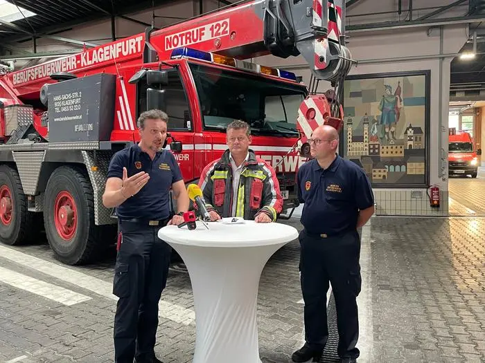 Germ, Scheider und Schifferl (von links) bei der Pressekonferenz