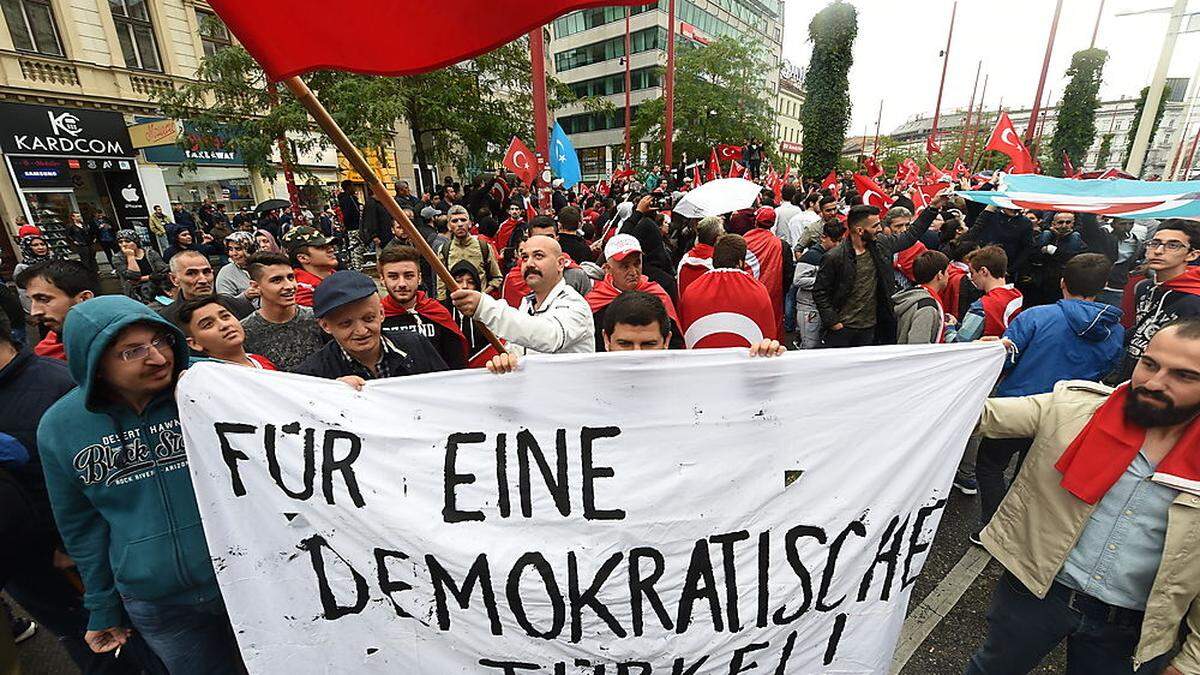 Wien: Demonstration nach dem versuchten Putsch in der Türkei 