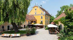 Der Gamlitzer Weinbauverein lädt zur Frühlingsweinkost vom 18. bis zum 20. März auf Schloss Gamlitz ein.