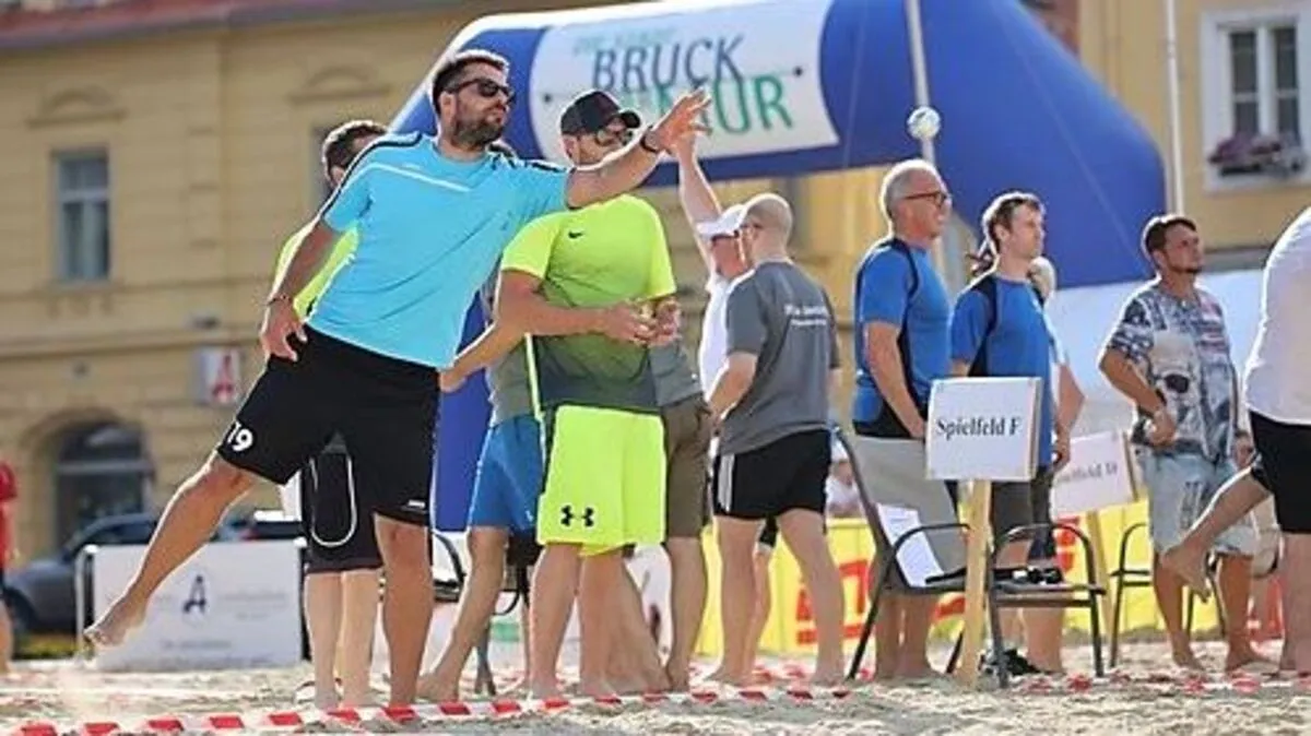 Mit dem  Boccia-Turnier wird am Montag „Beach an der Mur“ eingeläutet