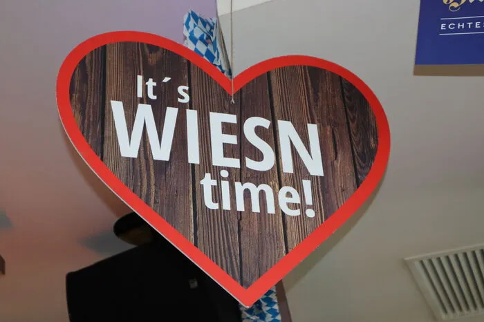Klicken Sie sich durch die Bilder!