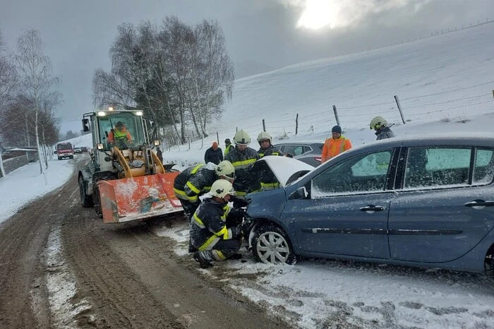 Zu einem Unfall kam es ebenfalls in Aigen auf Höhe Putterersee