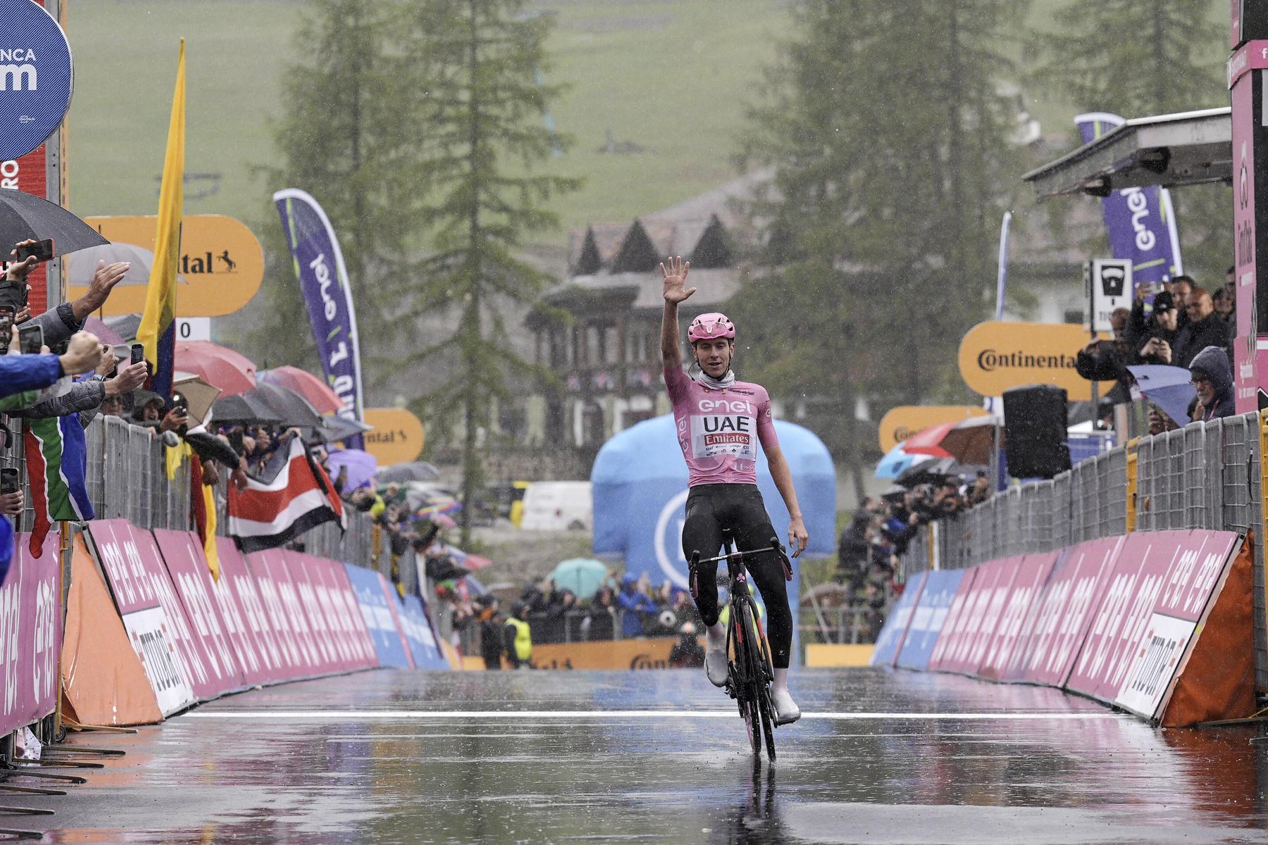 Giro d‘Italia: Streik, Extremwetter: Pogačar bleibt trotzdem unantastbar