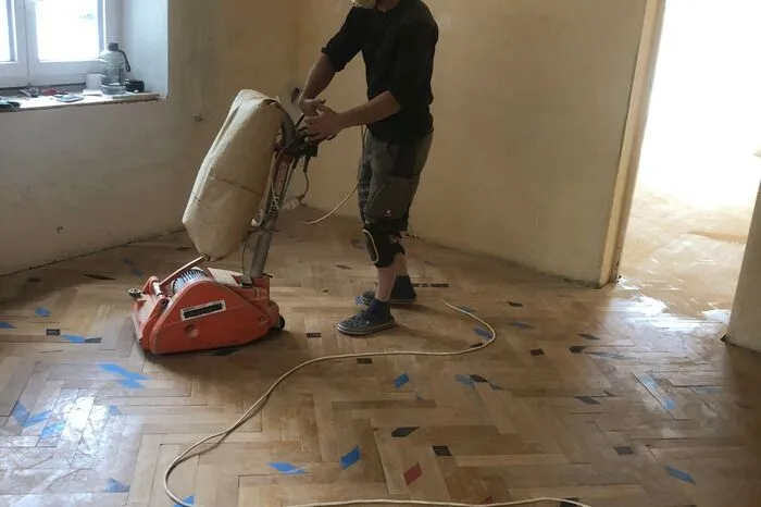 Klicken Sie sich durch weitere Bilder.