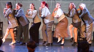 Szene aus dem Musical &quot;Sincerely, me&quot;