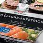 Der Wildlachs-Aufstrich könnte möglicherweise größere Gräten enthalten. 