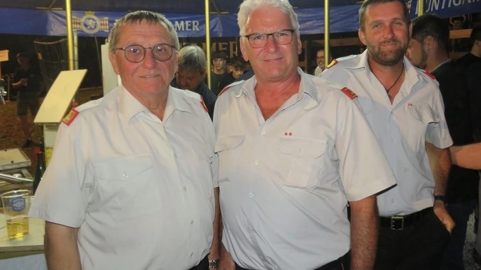 vl. Stv. Bezirksfeuerwehrkommandant Werner Opetnik, Kommandant Horst Sneditz und Abschnittsfeuerwehrkommandant Stefan Brodnig 