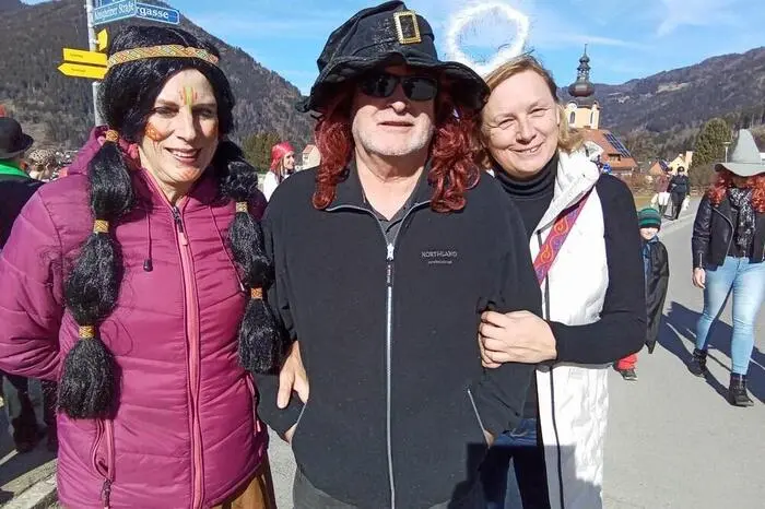 Die Veranstaltung, die jedes zweite Jahr im Wechsel mit einer Faschingssitzung stattfindet, wurde von der Gemeinde gemeinsam mit der Faschingsgilde organisiert.
