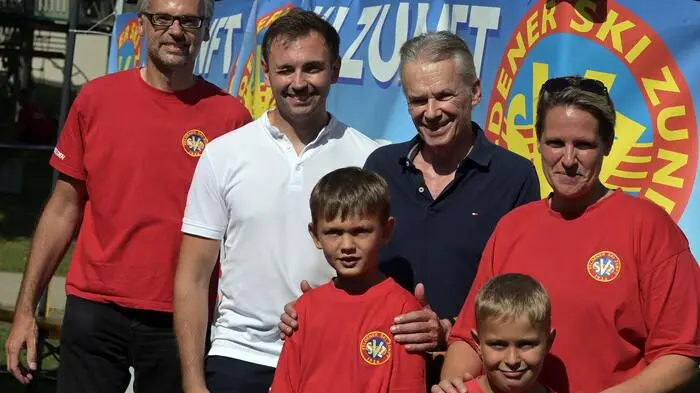 Bürgermeister von Velden Ferninand Vouk (SPÖ) schaute auch vorbei