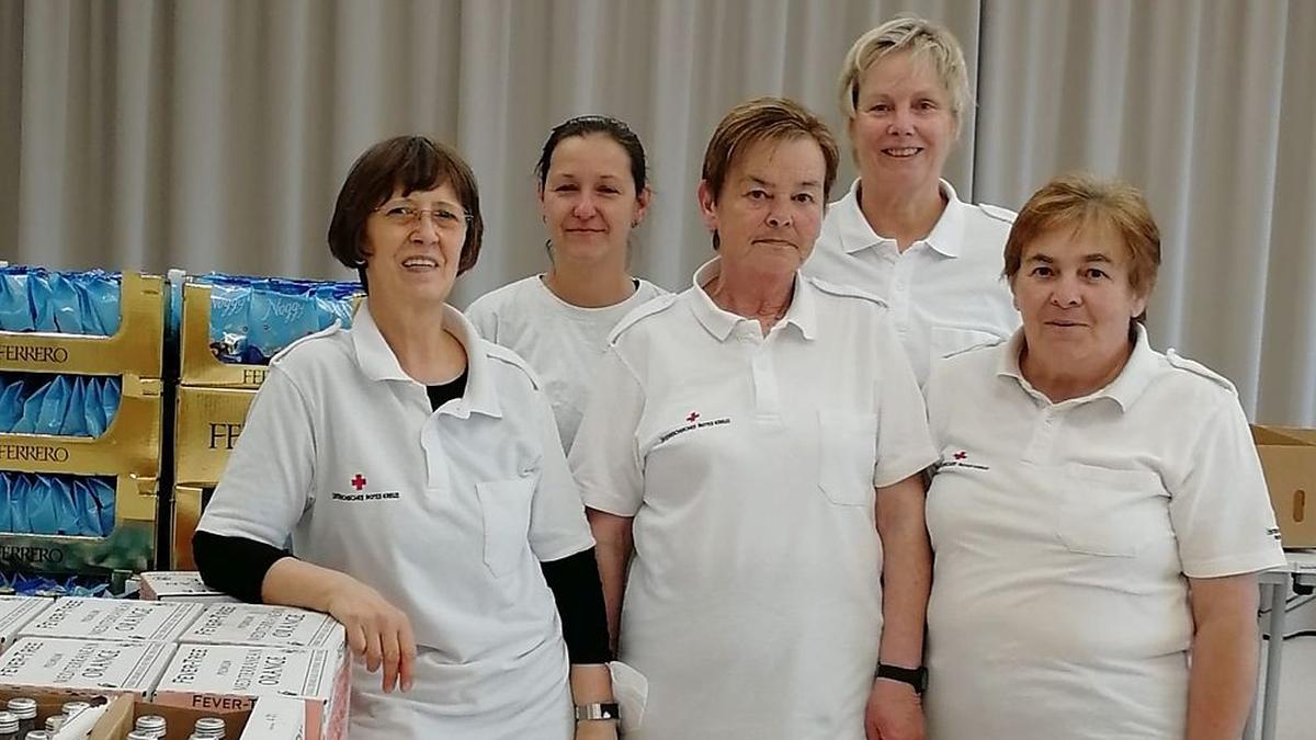 Ein Teil des Teams aus Murau mit den Teamleiterinnen Lisbeth Hurtak (links) und Christine Krenn (rechts)