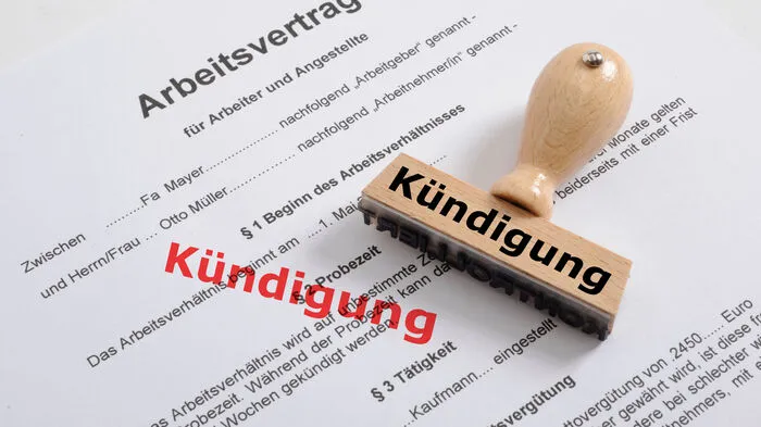 Die österreichische Regelung, wonach Beschäftigte bei einem vorzeitigen Austritt keine "Urlaubsersatzleistung" erhielten, war europarechtswidrig
