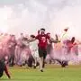Die „Fans“ von Slavia Prag stürmten beim Derby das Spielfeld