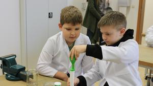 Die Schülerinnen und Schüler der Volksschule Hofstätten wurden zu Klimaforschern