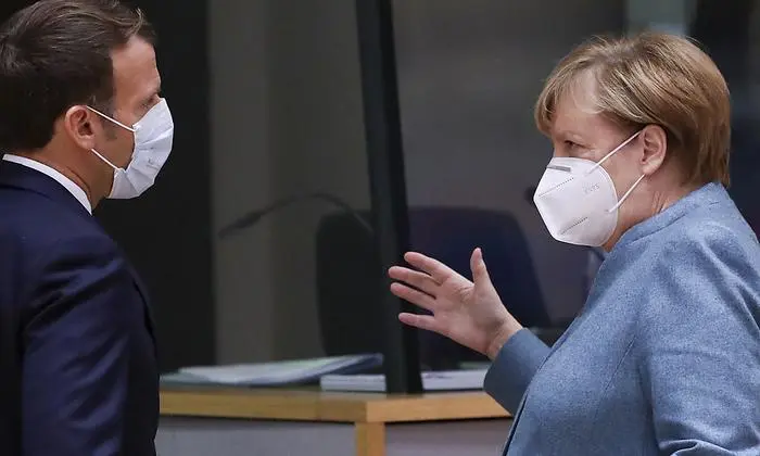 Auch diesmal wieder ein dynamisches Duo: Emmanuel Macron, Angela Merkel