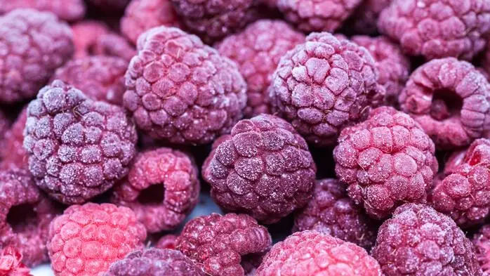 Tiefgekühlte Himbeeren (Themenbild)