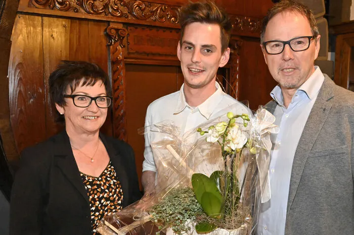 Meinhard Wirnsberger (im Bild mit Gattin Gerda), ehemals Küchenchef im Restaurant Zellot, wünschte seinem ehemaligen Kochlehrling viel Erfolg.