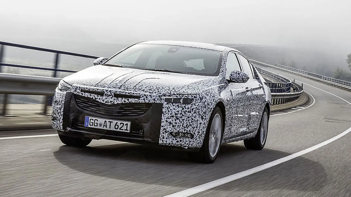 Noch getrant: der neue Opel Insignia
