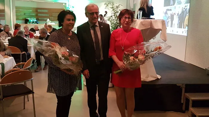 Freitagabend feierten Vertreter des Museumsverbundes Steirische Eisenstraße in herzlichem Ambiente ihr Jubiläum in Leoben. Leobens Vizebürgermeister Max Jäger gratulierte Susanne Leitner-Böchzelt und Margit Brennkusch.
