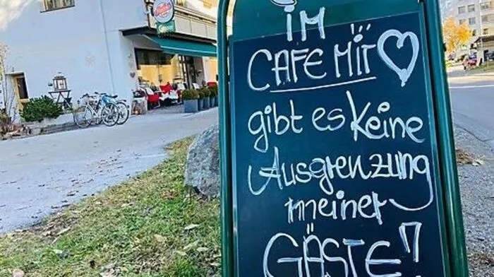 Heike Gaschnig will keine Ausgrenzung ihrer Gäste und schließt deshalb vorübergehend ihr Cafè am Drau-Ufer
