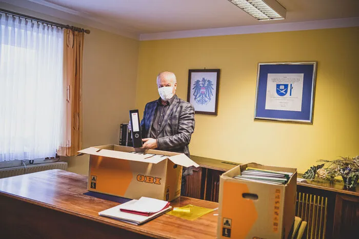 Auch das Bürgermeister-Büro wurde geräumt.