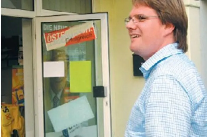 Immer am Ball: Achill Rumpold war während seiner Zeit als Bezirksparteiobmann der ÖVP Feldkirchen (2004 bis 2007) auch im Nationalratswahlkampf von 2006 Spitzenkandidat im Bezirk Feldkirchen. In Albeck fuhr er damals 36,56 Prozent ein. Bundesweit hatte die ÖVP damals schlecht abgeschnitten (34,33 Prozent). 