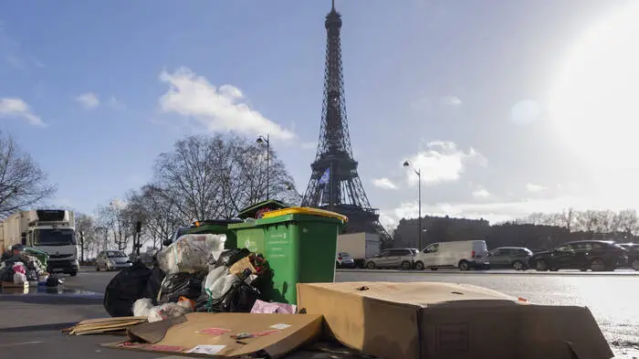 Bei einer Auswertung von Internetnoten bei Touristen schnitt Paris auf Platz 5 als eine der dreckigsten Städte der Welt ab