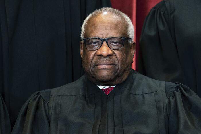Supreme Court-Richter Clarence Thomas
