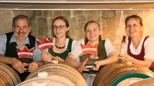 Haben sich ganz dem Genuss verschrieben: Franz, Julia, Christina und Christine Rabensteiner (v.l.)