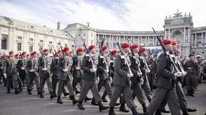 Wien, Österreich. 26 Oktober 2023. Feierliche Angelobung der Rekrutinnen und Rekruten am Nationalfeiertag bei der Informations- und Leistungsschau des Bundesheeres in Wien. *** Vienna, Austria 26 October 2023 Ceremonial swearing-in of recruits on National Day at the Austrian Armed Forces Information and Performance Show in Vienna.
