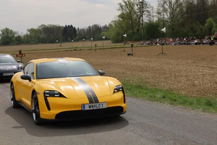 Geschwindigkeiten bis zu 240 Kilometer pro Stunde wurden beim Speed Race in der Grünen Lagune in Fehring erreicht