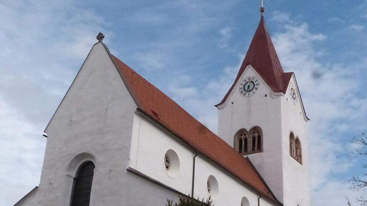 Solidarität und reich gedeckte Tische: Nach dem Gottesdienst in der Pfarrkirche Pöls wird zum großen Fest geladen 