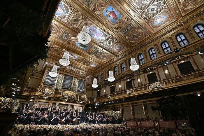 Schauplatz war wie immer der "Goldene Saal" des Wiener Musikvereins, einer der schönsten und akustisch besten Säle der Welt.