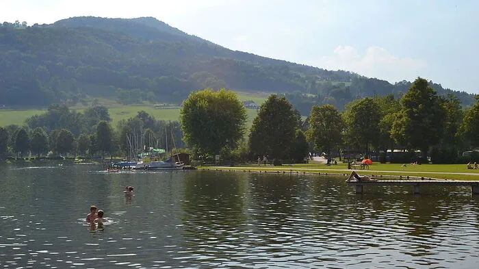 Das Badevergnügen im Stubenbergsee wurde laut Lesern von Schmutzrückständen im Wasser getrübt