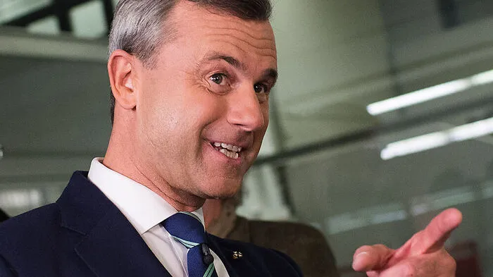 Norbert Hofer auf die Frage, welche Frage er schon nicht mehr hören kann: "Werden Sie die Regierung entlassen?"