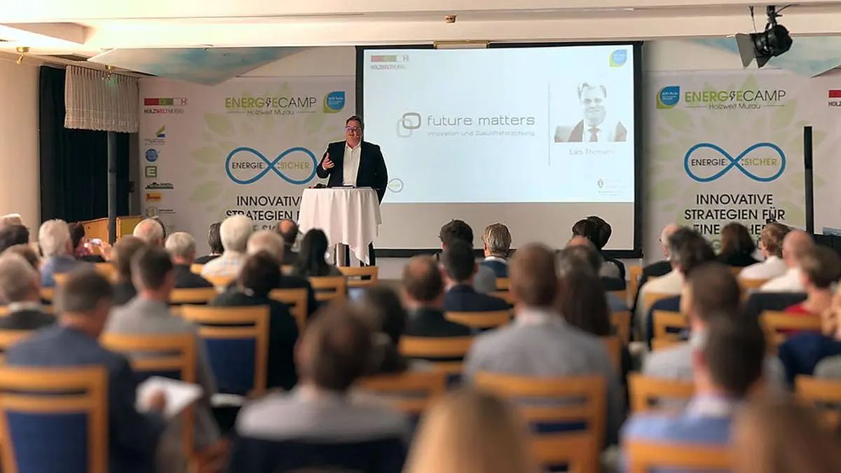 Zukunftsforscher Lars Thomsen beim Energiecamp 2019