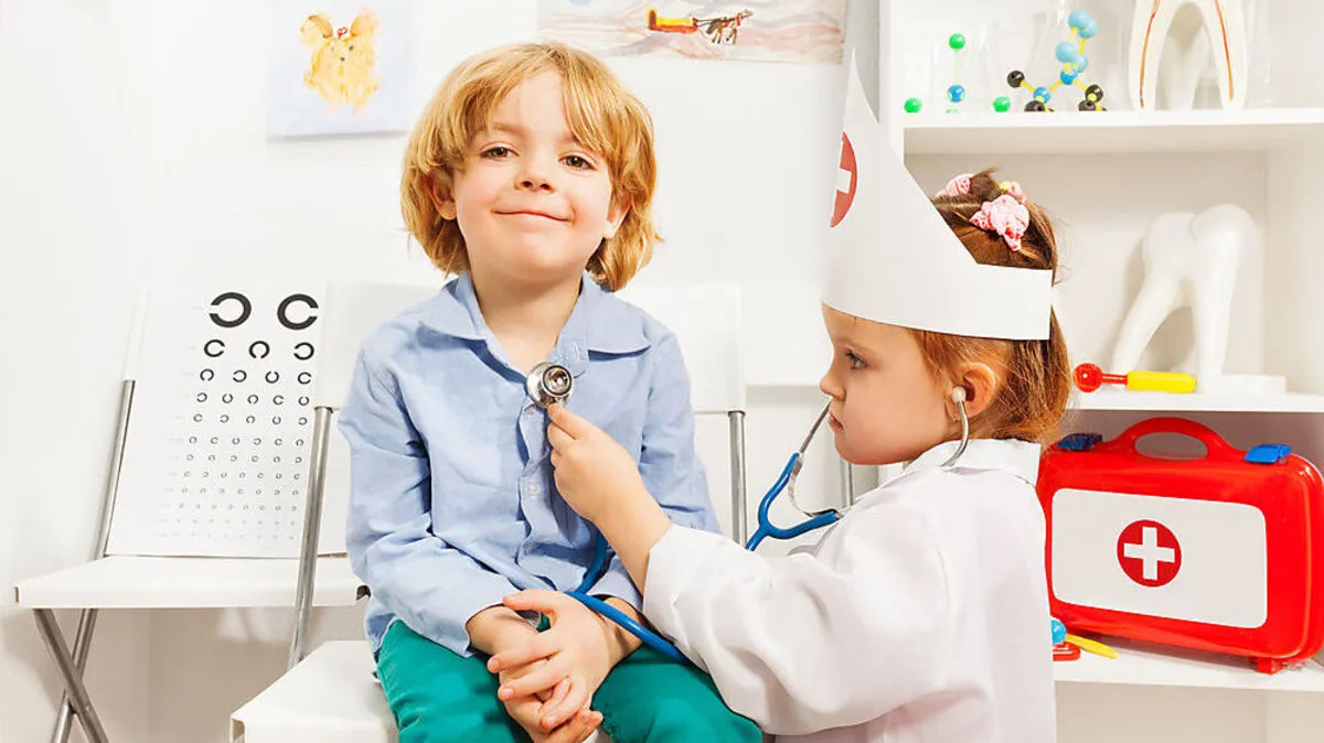 Hilfe für die Kranken: Ärztinnen und Ärzte arbeiten gerade rund um die Uhr